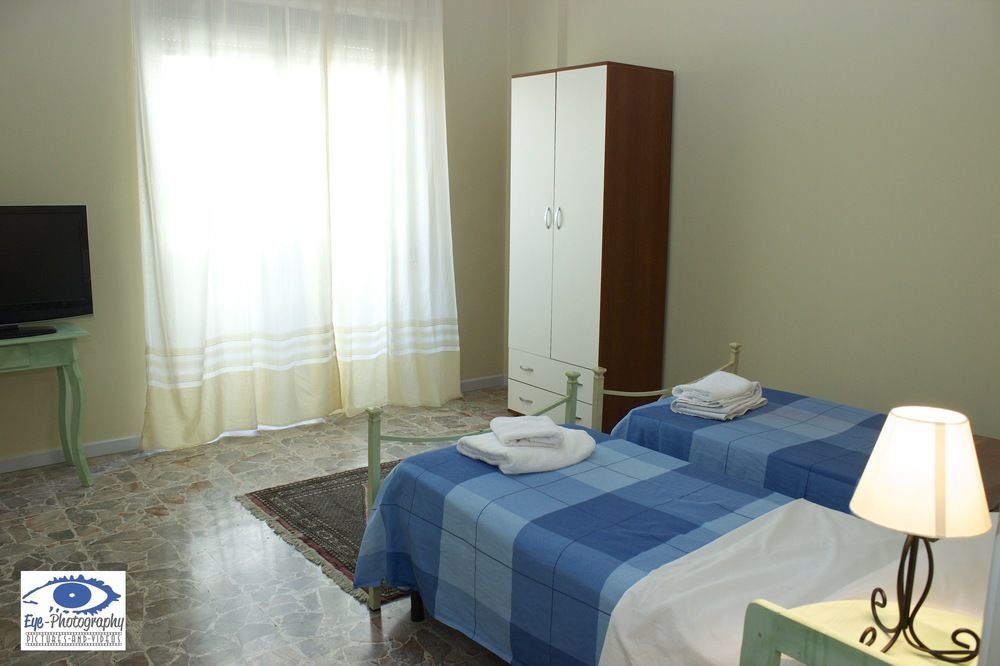 Victoria Bed & Breakfast Cagliari Buitenkant foto